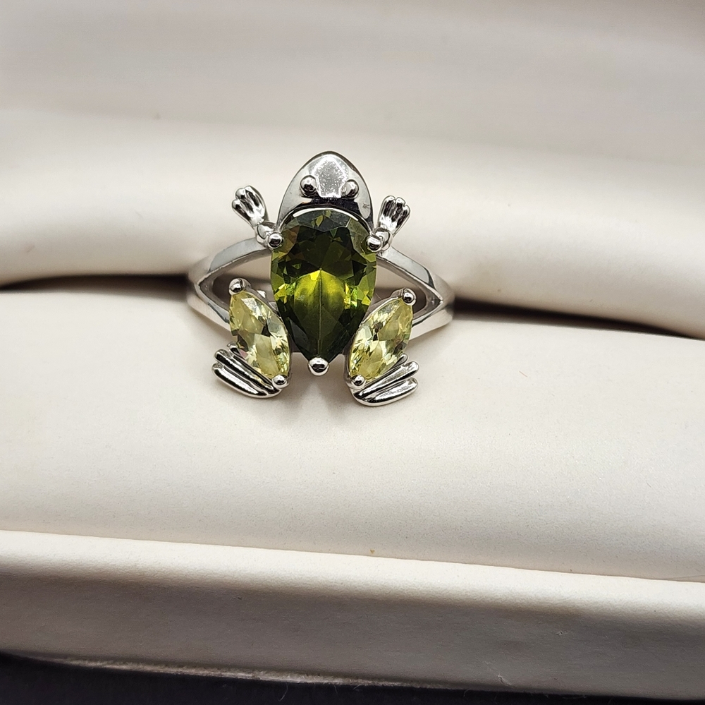 Frog Ring - image 1